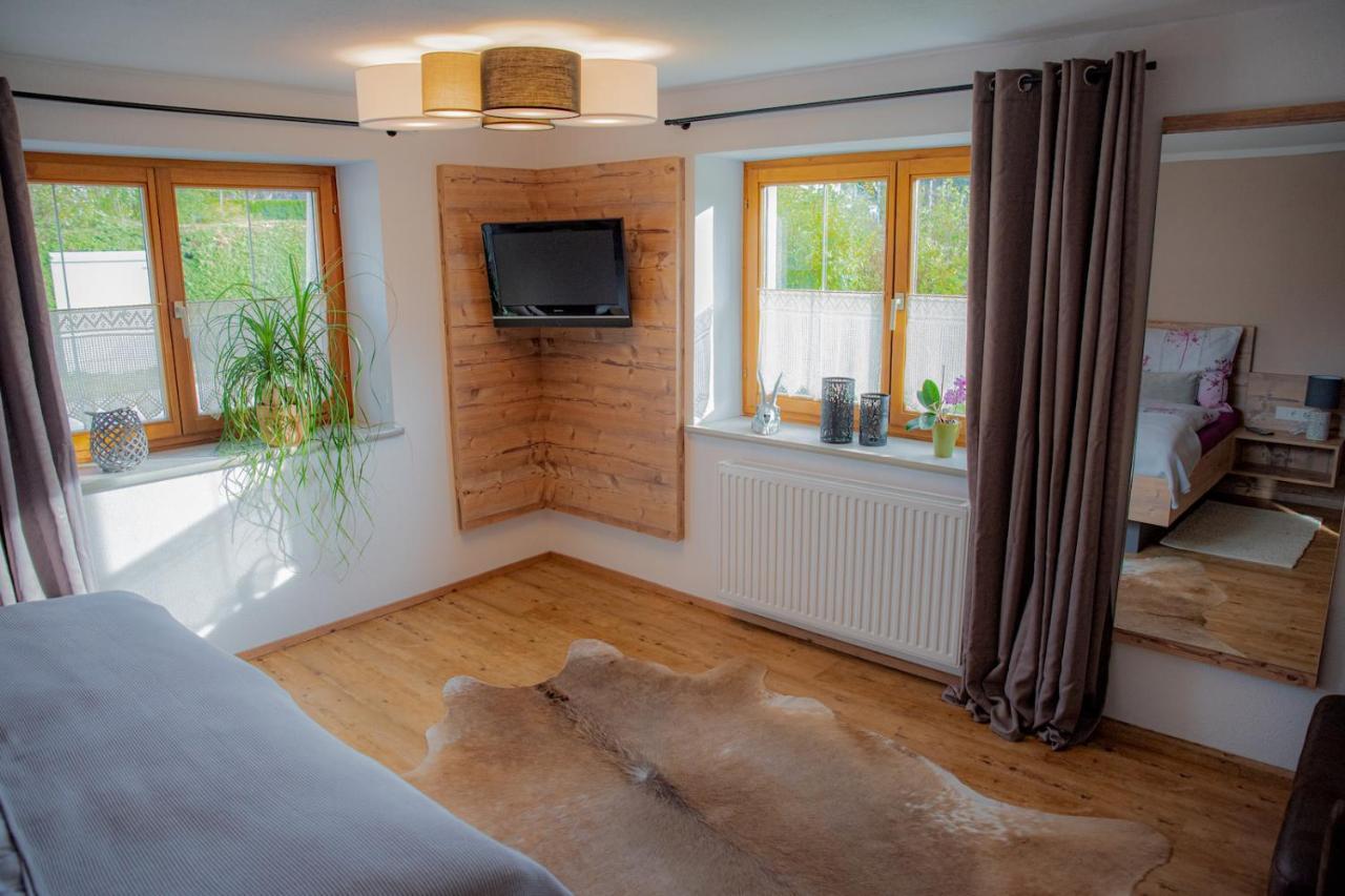 Ferienwohnung Alma Pflach ภายนอก รูปภาพ
